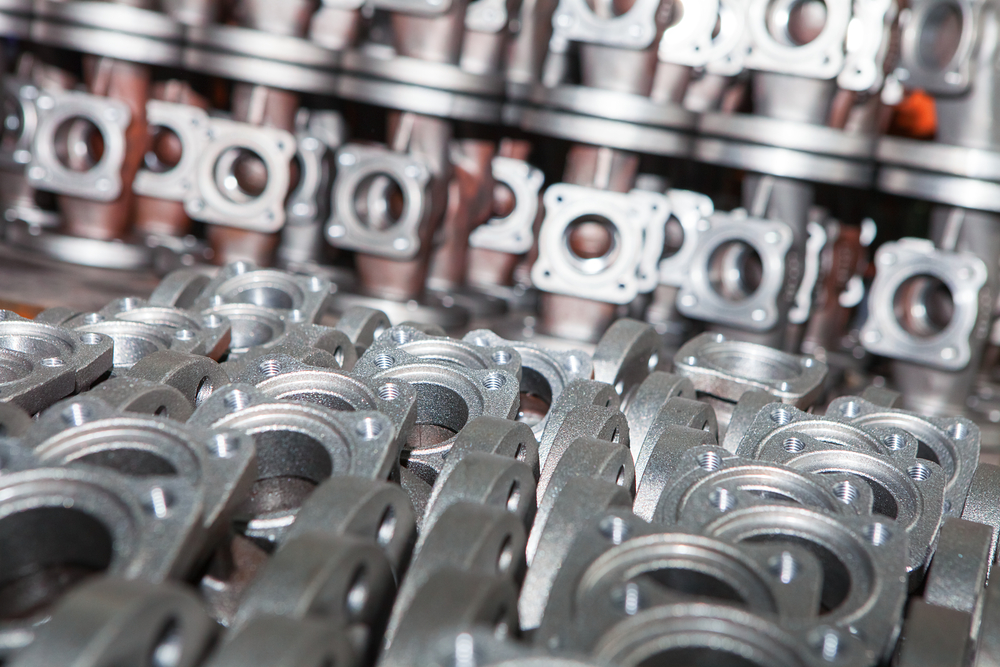 Forged flanges for a frac head